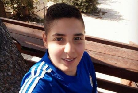 والدة الفتى سيف عرباس 15 عام من قلنسوة تناشد البحث عنه
